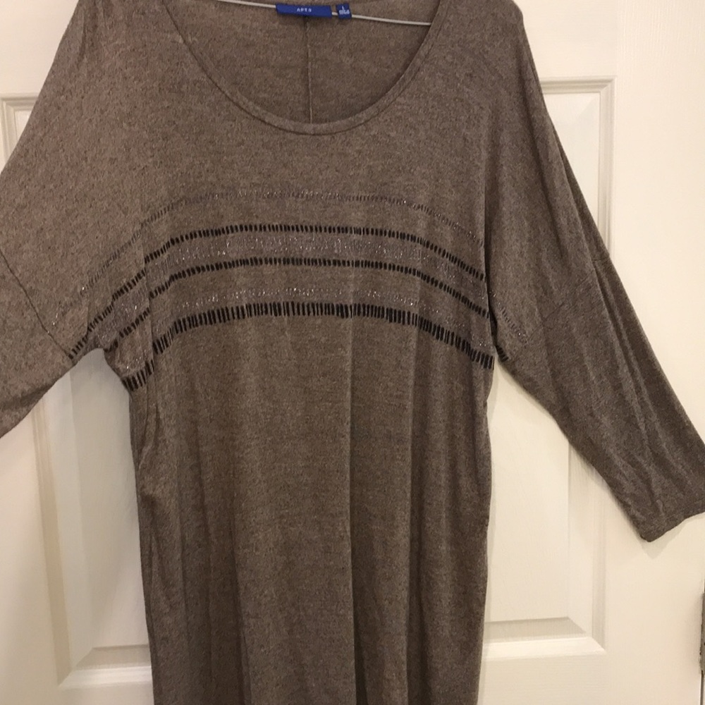 Apt. 9 pullover top size L - Picture 4 of 7
